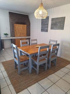 Beach Front 4 - 6