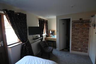 The Clothiers Arms - Stroud - 4