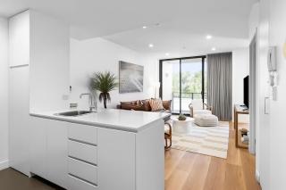 Coastal Chic - Modern Retreat Newcastle Beach - Newcastle - 9