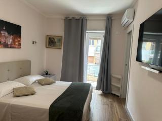 GOLDEN ROOMS Cipro - Rome - 7