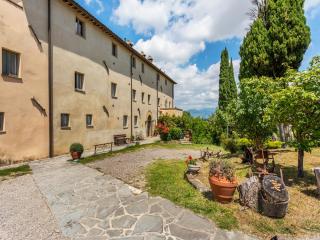 Rustic Holiday Home in Città di Castello with Swimming Pool - Città di Castello - 6