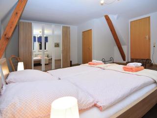Delightful holiday home in Battenberg near forest - Battenberg - 3