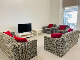 Seafield Tower Glenelg Apartment - 4