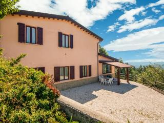 Inviting Farmhouse in Appenines with covered swimming pool - 5