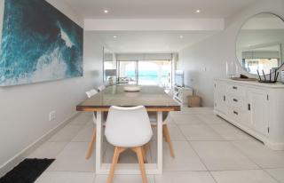 1001 Bermudas - Seaviews & beach access - Modern 3BR Umhlanga - Durban - 3