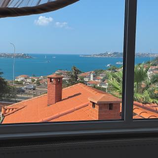 Reflection of the Bosphorus - Istanbul - 3