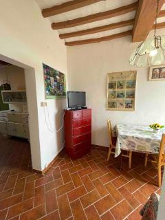 Antica casa nel borgo medievale di Prata - 1