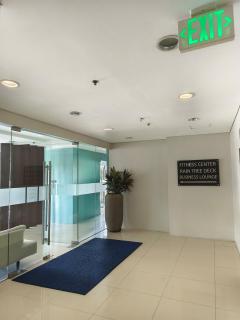 Modern 1BR suite near Ayala & IT park, gym & pool - Città di Cebu - 7
