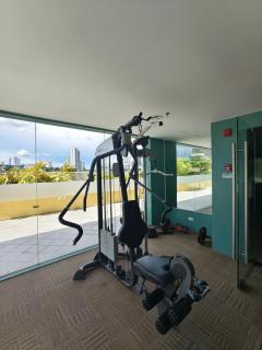 Modern 1BR suite near Ayala & IT park, gym & pool - Città di Cebu - 2