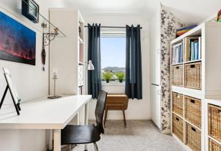 Spacious 3-Bedroom Apartment with Balcony and Free Parking Orkland near Trondheim - Fannrem - 1