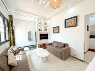 Évasion Douce avec jardin, terrasse et piscine privée - El Aggada - 8
