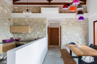 Cottage, Kyrianna - 8