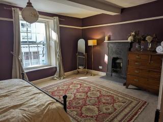 Compton House, Llanfyllin - 4