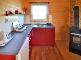 Comfortable bungalows with a fireplace and terrace, Jaroslawiec - 6