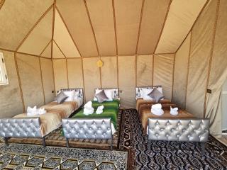 Luxury Desert Queen Camp - 4