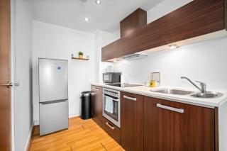 Stylish City-Centre Apartment - Netflix Included - Fast WiFi 505F - Birmingham - 2