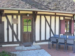 Holiday Home in Saint-Maurice with Garden BBQ - Fontainejean - 5