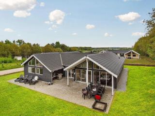 16 person holiday home in Glesborg - Fjellerup Strand - 8