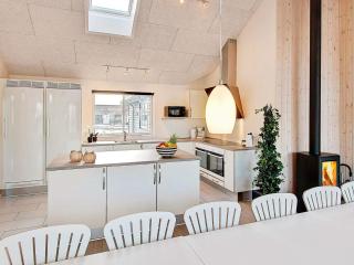 16 person holiday home in Glesborg - Fjellerup Strand - 1