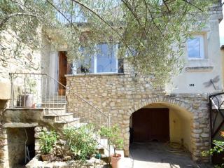 Stone House in Gard near Valbonne Forest - 9