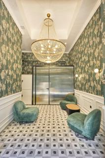 Ermou 99 Intelligent Private Suites - 1