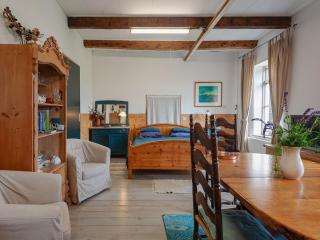 Farmhouse by Lauwers River with Rowing Boat - Burum - 1