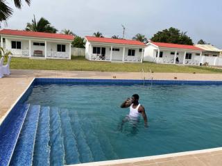 Cushnie Resort & Spa Ltd - Ada - 3