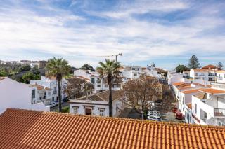 Di Blanca Apartment - 8
