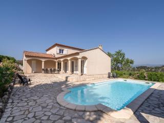 Luxurious villa in Oupia with private pool - Oupia - 0