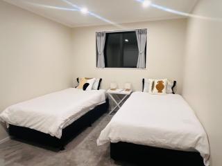 Lovely home, 3 bedrooms 4 beds, Close to hospital - Hamilton - 9