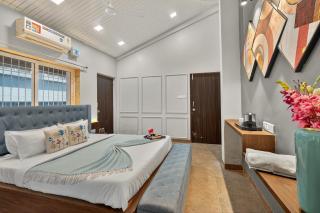 Alaya Stays Lavender Hills Stunning Hillside 3-BHK Villa With Private Pool, Gazebo and Views - 9