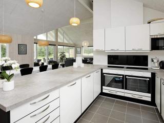Luxury Pool Retreat in Blavand - By Traum Ferienwohnungen - Blåvand - 6