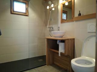 Chalet in Notre-Dame near Ski Lift - 3