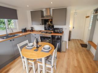 Pear Tree Lodge - Alford - 6