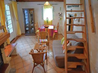 Villa in Pyrenees with Stunning Mountain Views - 2
