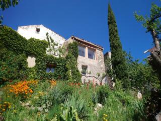 Villa in Pyrenees with Stunning Mountain Views - 6