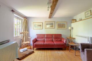 Cosy retreat sleeping 4 and welcoming up to 5 dogs - North Walsham - 4