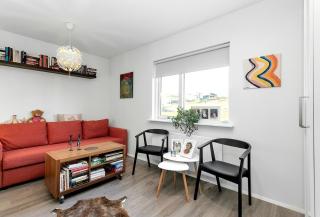 Charming top floor apartment with scenic view - Mosfellsbær - 4
