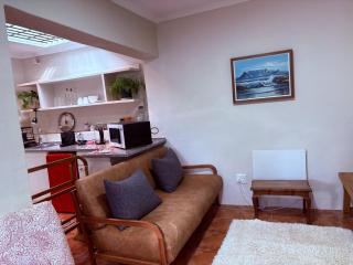 Oatlands Cottages - Grahamstown - 9
