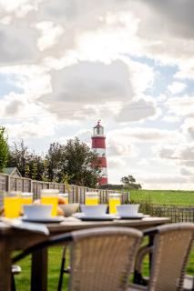 4 bed house 50 yards from the beach & lighthouse - Happisburgh - 8