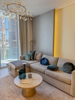 Stylish 1BR in Bahrain Bay Area, Cental Location with waterfront - Manama - 0