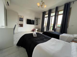 Stephany's Guesthouse - 4