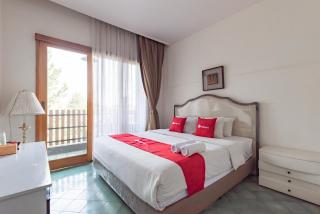Casa de Apple Dago Bandung by RedDoorz - 0