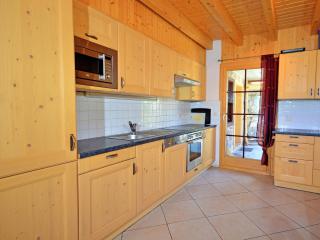 Chalet in Les Quatre Vallees near Ski Lift - La Tzoumaz - 3