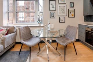 Spen Lane Apartments, York City Centre - 9