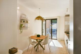 Mistral & Strand - 3