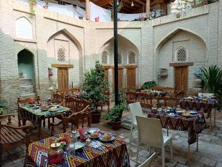 AIST Boutique in Historical Caravan Sarai XIX Century - Bukhara - 5
