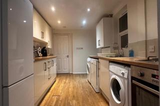 Curzon Street Retreat - 4 Beds - Reading - 6