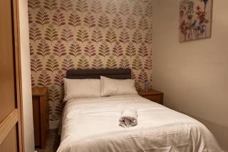 Curzon Street Retreat - 4 Beds - Reading - 9