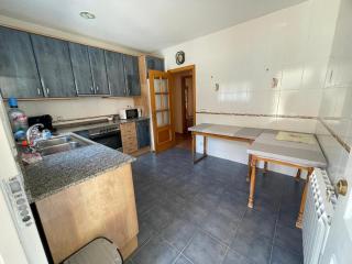 Pet-Friendly Villa with Pool - El Vendrell - 3